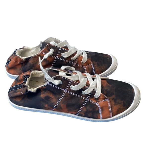 Burnt Brown and Black Slip On Scrunch Sneakers - Picture 2 of 3